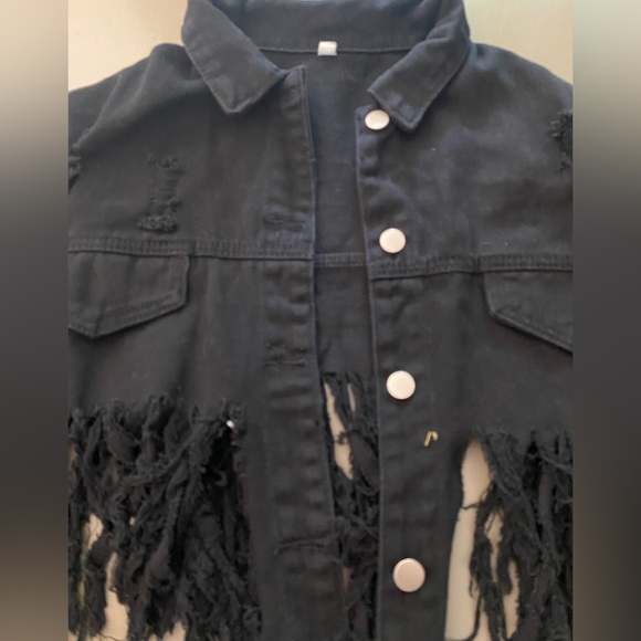 Distressed fringed black crop Jean jacket M - Picture 9 of 9